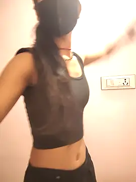 Snapshot of jaanvi-Rani chatting on 05-29-26, 01:47 jaanvi-Rani online show from 05-29-26, 01:47