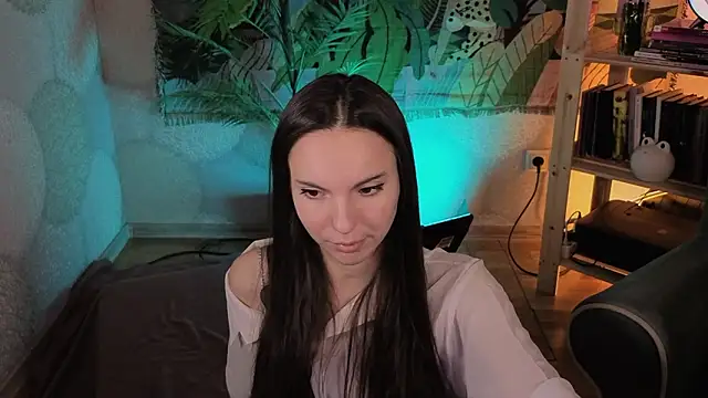 Snapshot of AliceLidell chatting on 03-08-26, 05:00 AliceLidell online show from 03-08-26, 05:00