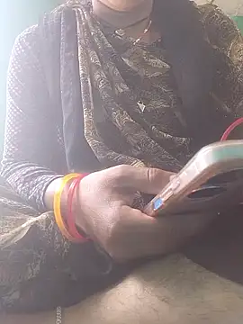 Snapshot of Aaisha_01 chatting on 03-31-26, 07:53 Aaisha 01 online show from 03-31-26, 07:53