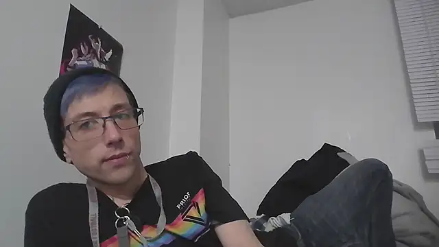 AskAveryAnything online show from 12-19-25, 02:07