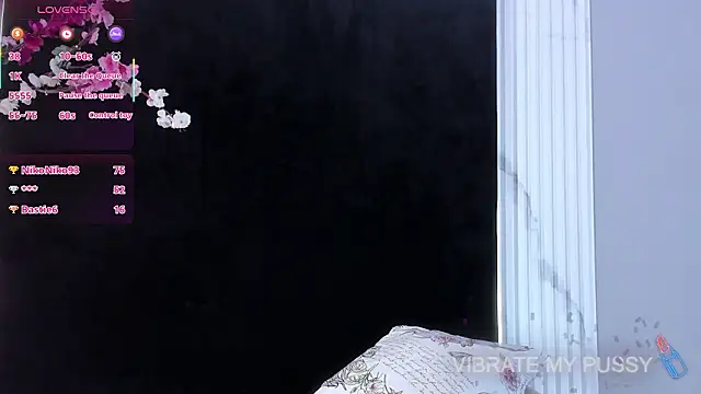 Snapshot of bella_moonlight_cr chatting on 02-15-26, 07:51 bella moonlight cr online show from 02-15-26, 07:51