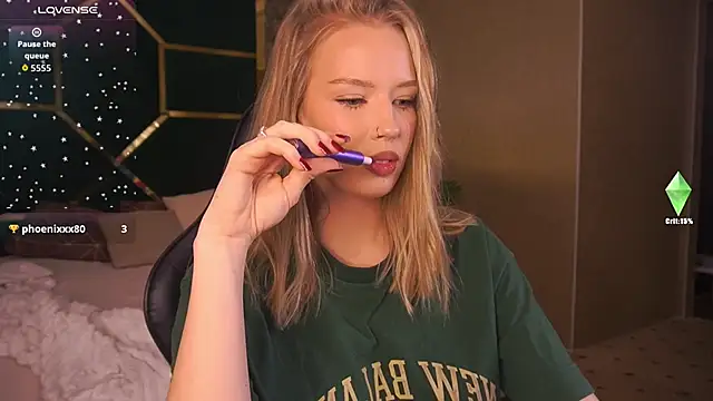 MollyyMayy online show from 04-29-26, 11:44