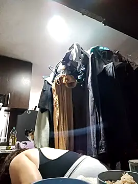 Divine Pouvoir online show from 02-17-26, 08:04