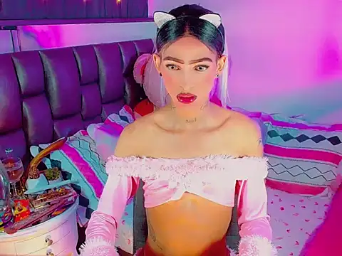 agathaferrer3 online show from 02-18-26, 06:42