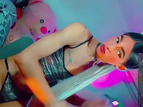 agathaferrer3 online show from 03-01-26, 01:02