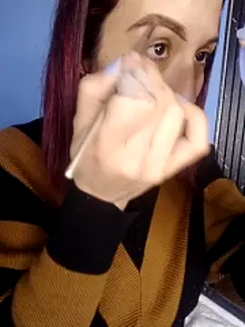 Moolly Evanz online show from 04-21-26, 02:56