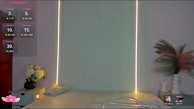 VivianOwen9 online show from 03-07-26, 12:35