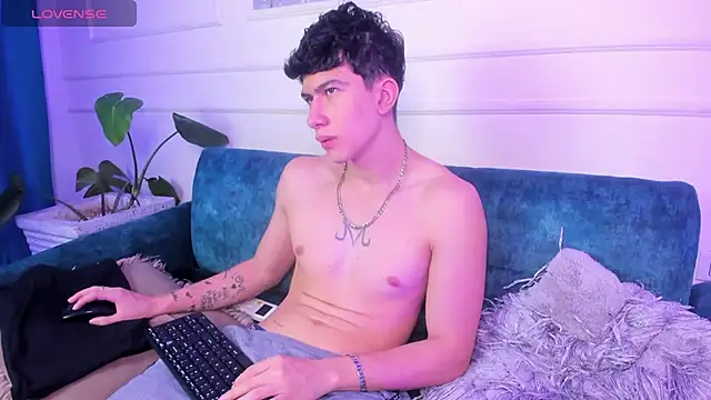 Criss Adams online show from 03-14-26, 02:50