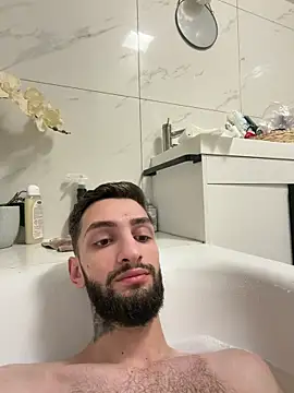 Snapshot of Juliann69Ramiro chatting on 01-31-26, 09:35 Juliann69Ramiro online show from 01-31-26, 09:35