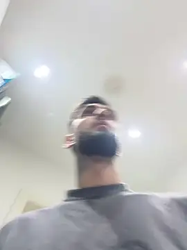 Snapshot of Juliann69Ramiro chatting on 02-19-26, 04:03 Juliann69Ramiro online show from 02-19-26, 04:03