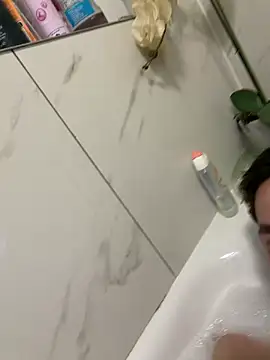 Snapshot of Juliann69Ramiro chatting on 02-21-26, 10:22 Juliann69Ramiro online show from 02-21-26, 10:22