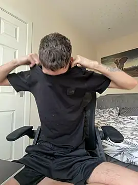 Snapshot of Juliann69Ramiro chatting on 03-05-26, 01:51 Juliann69Ramiro online show from 03-05-26, 01:51