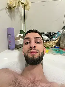 Snapshot of Juliann69Ramiro chatting on 03-08-26, 08:45 Juliann69Ramiro online show from 03-08-26, 08:45