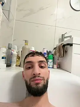 Snapshot of Juliann69Ramiro chatting on 03-12-26, 09:10 Juliann69Ramiro online show from 03-12-26, 09:10