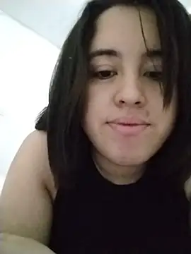 Snapshot of Missnia chatting on 02-27-26, 02:50 Missnia online show from 02-27-26, 02:50