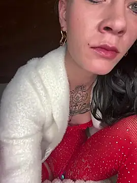 Snapshot of dein_traumchen chatting on 01-15-26, 03:27 dein traumchen online show from 01-15-26, 03:27