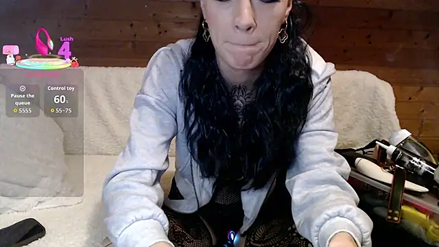 Snapshot of dein_traumchen chatting on 01-18-26, 05:50 dein traumchen online show from 01-18-26, 05:50