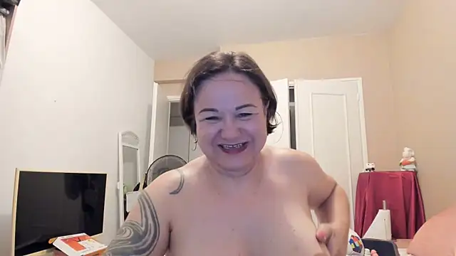 tantriquegirl06 online show from 06-27-26, 06:35