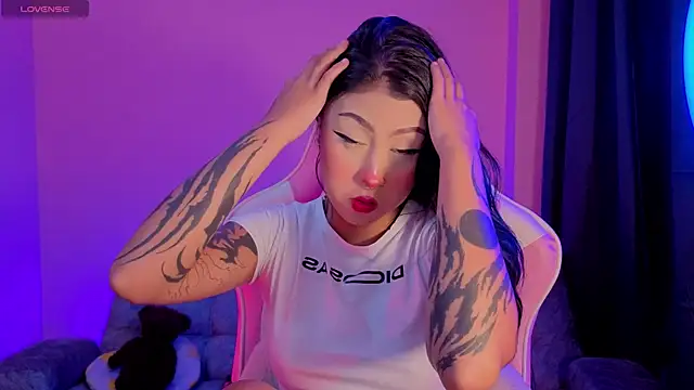 sharonbone online show from 04-28-26, 03:22