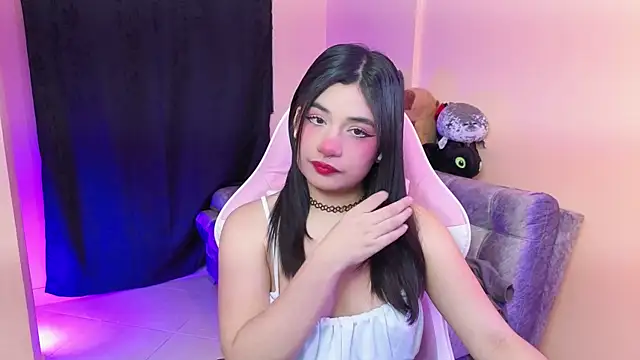 Snapshot of bonnieTaylor1 chatting on 01-12-26, 04:18 bonnieTaylor1 online show from 01-12-26, 04:18