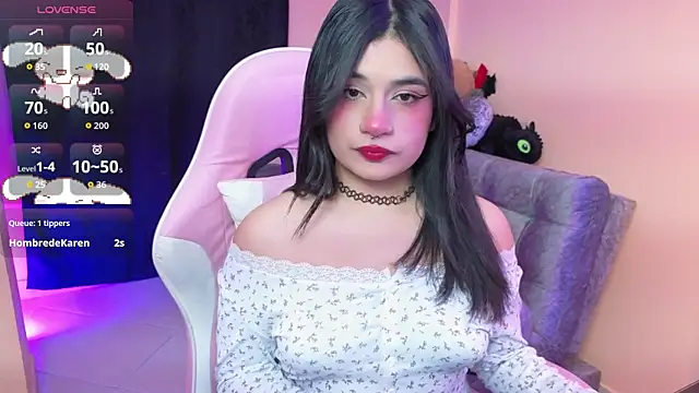 Snapshot of bonnieTaylor1 chatting on 01-18-26, 05:11 bonnieTaylor1 online show from 01-18-26, 05:11