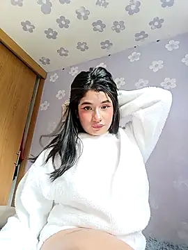 Snapshot of bonnieTaylor1 chatting on 03-11-26, 02:56 bonnieTaylor1 online show from 03-11-26, 02:56