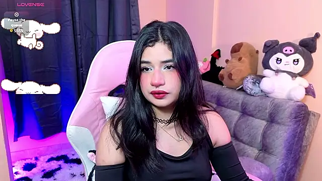 Snapshot of bonnieTaylor1 chatting on 03-16-26, 03:45 bonnieTaylor1 online show from 03-16-26, 03:45