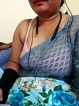 Snapshot of Palkova12 chatting on 02-20-26, 06:30 Palkova12 online show from 02-20-26, 06:30