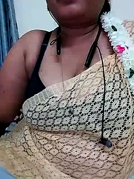 Snapshot of Palkova12 chatting on 02-25-26, 05:11 Palkova12 online show from 02-25-26, 05:11