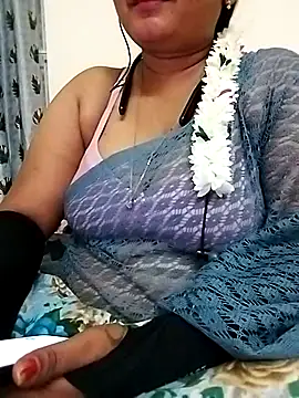 Snapshot of Palkova12 chatting on 02-26-26, 07:02 Palkova12 online show from 02-26-26, 07:02