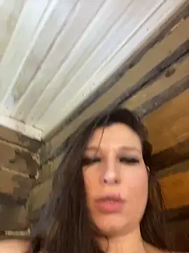 Snapshot of Darina1991 chatting on 03-05-26, 06:59 Darina1991 online show from 03-05-26, 06:59