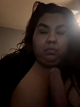 Snapshot of Sexybbwqueen chatting on 12-14-25, 09:58 Sexybbwqueen online show from 12-14-25, 09:58
