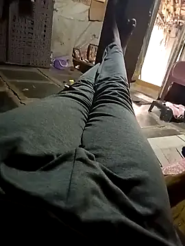 loki-king-143 online show from 03-10-26, 01:32