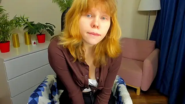 Snapshot of Soft_Flame chatting on 02-07-26, 10:08 Soft Flame online show from 02-07-26, 10:08