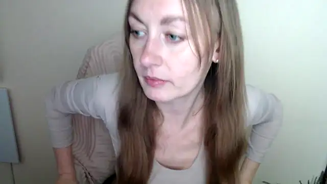 LiaSeass  online show from 04-28-26, 12:21