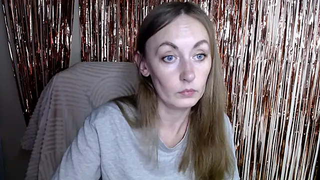 LiaSeass  online show from 07-26-26, 12:23