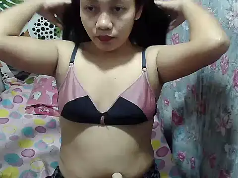 Snapshot of Lusty_babe chatting on 07-18-26, 02:10 Lusty babe online show from 07-18-26, 02:10