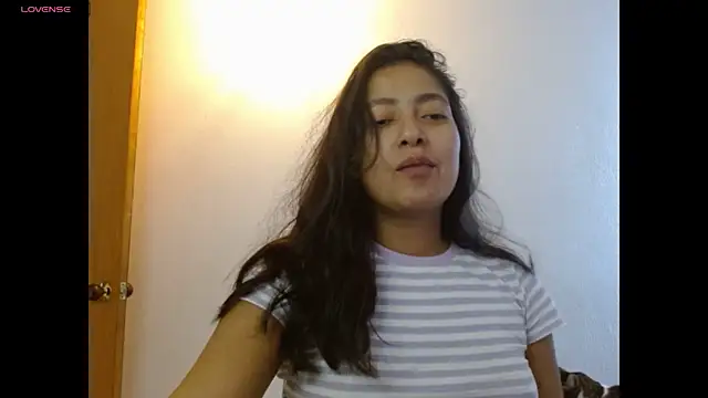 NovahPerotti online show from 05-29-26, 02:37