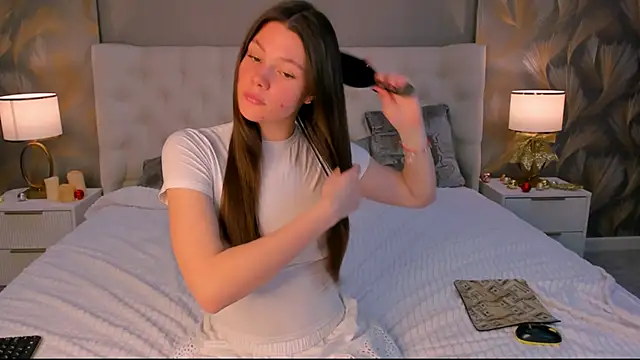 Snapshot of LINA_RAINER chatting on 01-10-26, 10:17 LINA RAINER online show from 01-10-26, 10:17