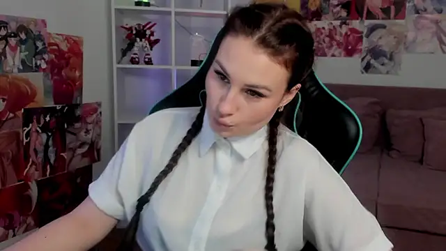 Snapshot of NoraFoxes chatting on 01-19-26, 05:33 NoraFoxes online show from 01-19-26, 05:33