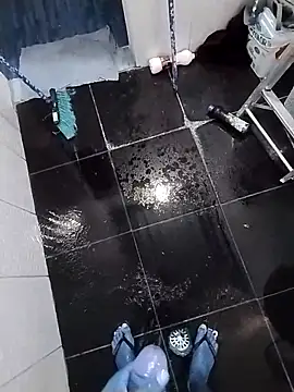 Snapshot of kaspzl chatting on 12-21-25, 08:21 kaspzl online show from 12-21-25, 08:21