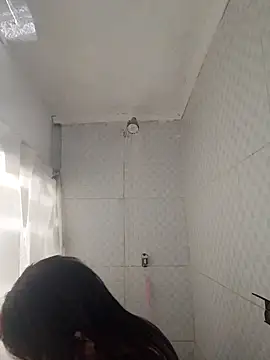 Snapshot of cari75 chatting on 02-18-26, 03:46 cari75 online show from 02-18-26, 03:46