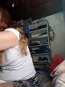 Snapshot of cari75 chatting on 03-12-26, 03:45 cari75 online show from 03-12-26, 03:45