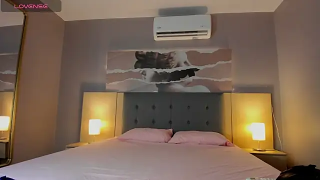 Snapshot of EVANGELIINE_21 chatting on 02-12-26, 06:47 EVANGELIINE 21 online show from 02-12-26, 06:47