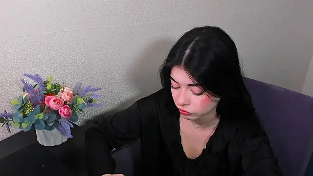 LisaColee online show from 05-02-26, 07:02