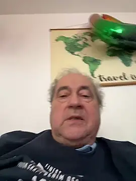 Snapshot of csikar chatting on 01-17-26, 01:27 csikar online show from 01-17-26, 01:27