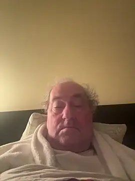 Snapshot of csikar chatting on 02-04-26, 05:35 csikar online show from 02-04-26, 05:35