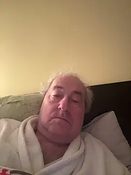 Snapshot of csikar chatting on 02-19-26, 05:47 csikar online show from 02-19-26, 05:47