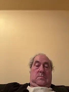 Snapshot of csikar chatting on 03-03-26, 10:04 csikar online show from 03-03-26, 10:04