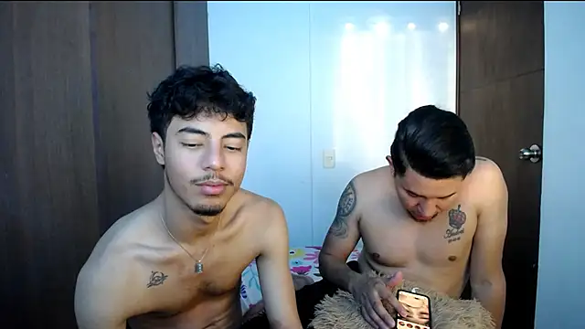 Snapshot of top_jax1 chatting on 01-16-26, 10:25 top jax1 online show from 01-16-26, 10:25